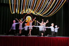 show8