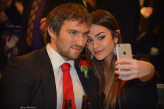 8-Александр-Овечкин-с-женой-2015-год