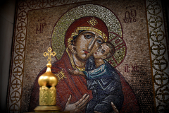 1-Мозаичная-копия-Толгской-иконы-Божией-Матери-в-кедровой-роще