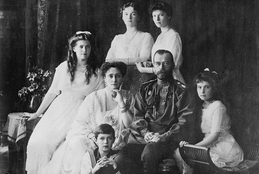 Ветеран американского флота продолжает поиски останков царской семьи в России 