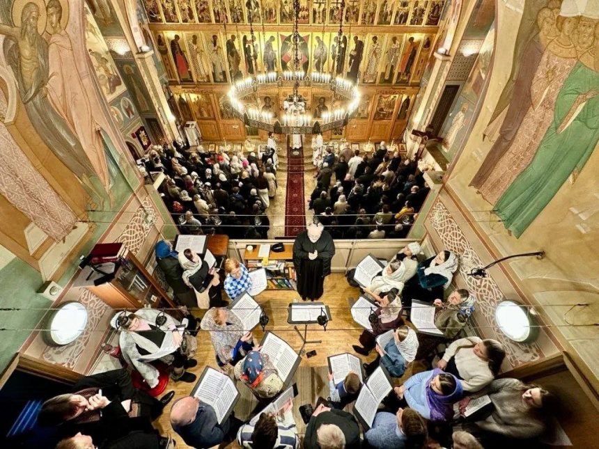 6-й ежегодный общеевропейский православный церковно-певческий съезд в Лондоне. Музыка Дмитрия Бортнянского звучит в столице Британии