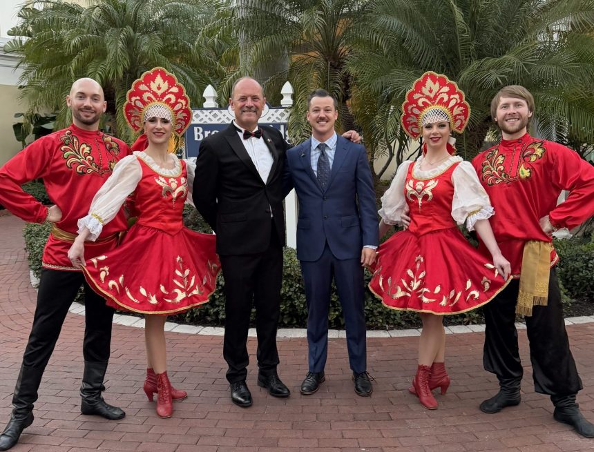 Флорида: Русский бал в Санкт-Петербурге