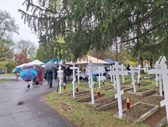 Krasnaya Gorka in Novo-Diveevo